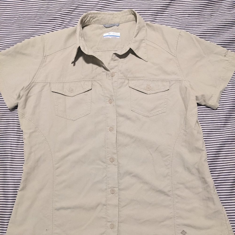 Columbia Sportswear Medium Women's Button-down Shirt